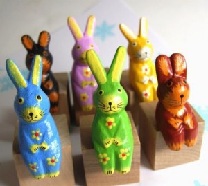 ウサギ木彫り　バリ雑貨