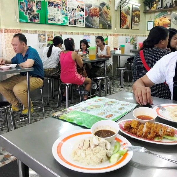 緑のカオマンガイ