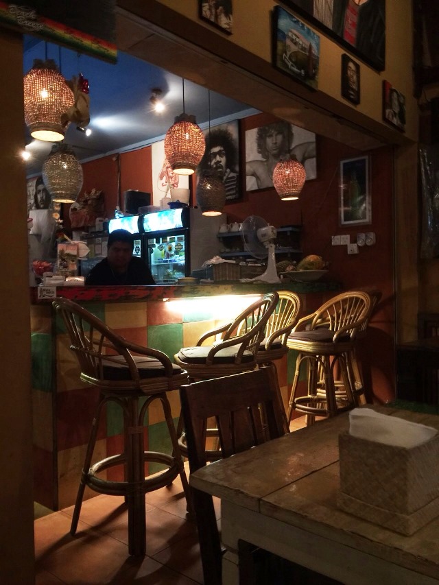 Beach Breeze/サヌール Beach Breeze/サヌール