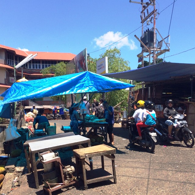 バリ島仕入れ／デンパサール