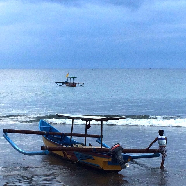 バリ島仕入れ／クタ