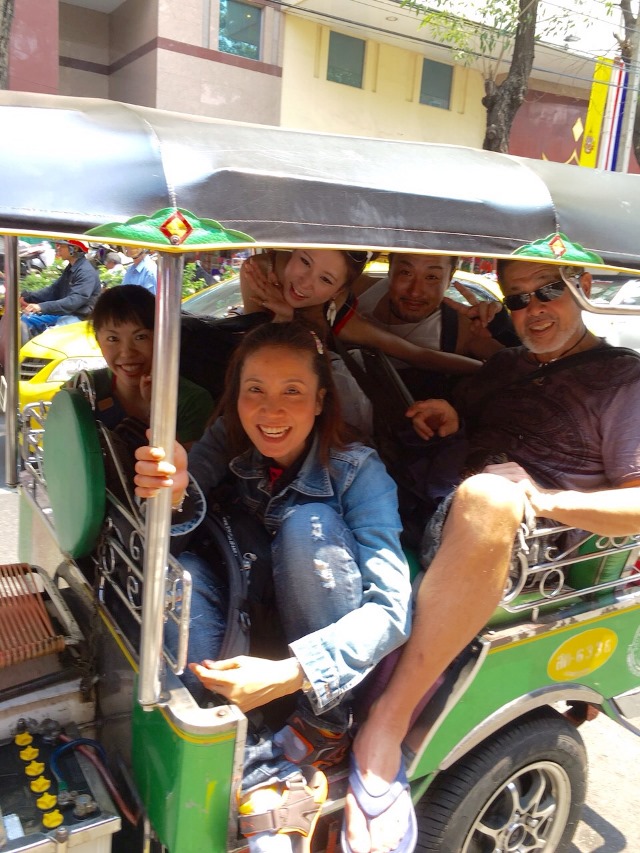 トゥクトゥク トゥクトゥク