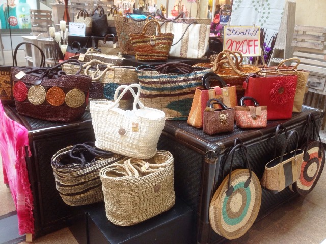 アジアン雑貨バリタイ アジアン雑貨バリタイ