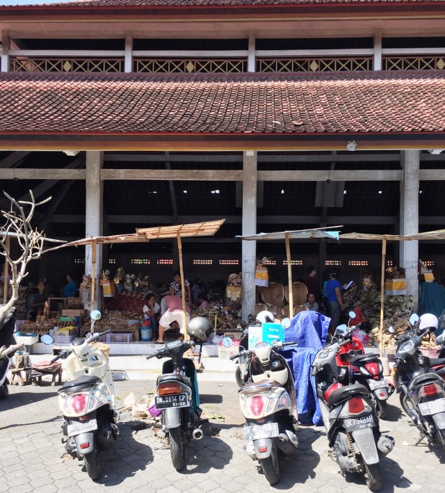 ウブド／スカワティ市場