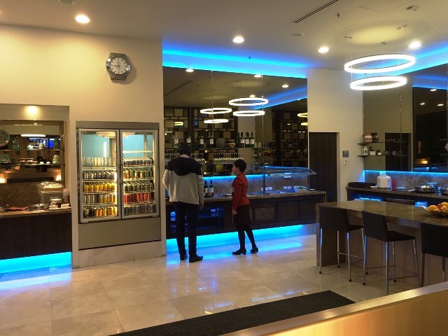 シンガポール・チャンギ空港/プレミアムラウンジ シンガポール・チャンギ空港/プレミアムラウンジ