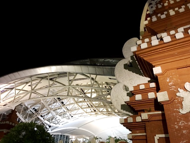 バリ島デンパサール空港 バリ島デンパサール空港