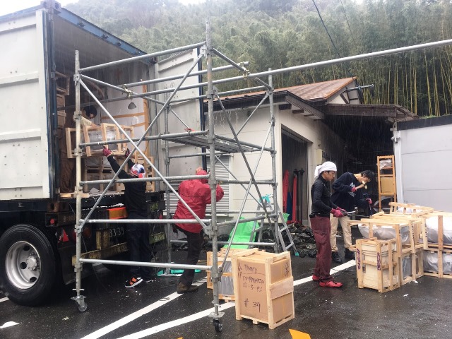 コンテナ到着/アジアン雑貨バリタイ コンテナ到着/アジアン雑貨バリタイ