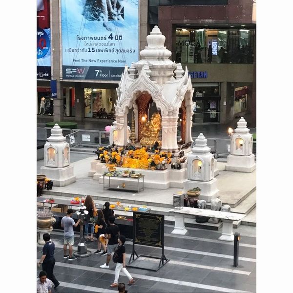 バンコク　ガネーシャ像