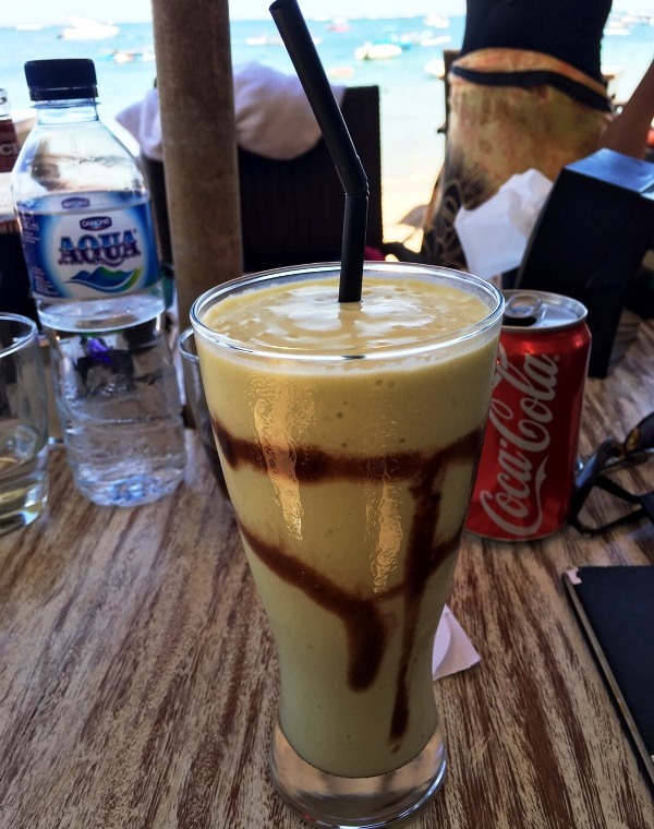 アボカドッユース／バリ島