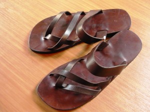 男性用革サンダル