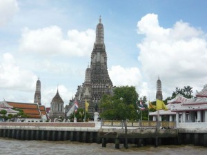 タイ　ワットアルン