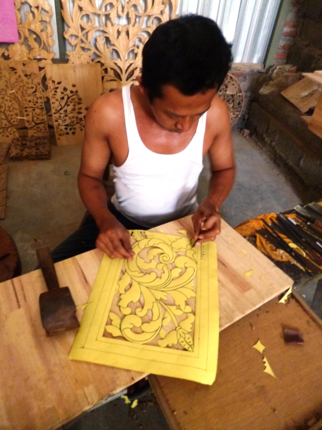 アートパネル 木彫り アンティークチーク 加工工場