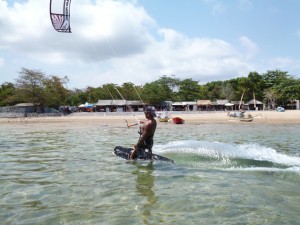 サヌールビーチ