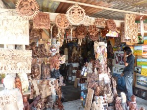 サヌールビーチ